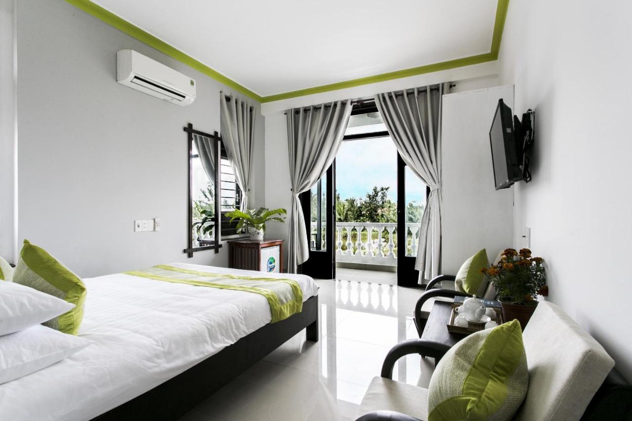 Coconut Hamlet Homestay Хойан Экстерьер фото